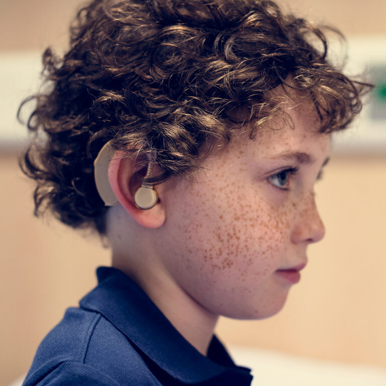hearing aid 1000